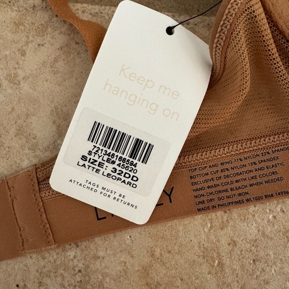 Lively Wireless Push Up Bra 45620, Mesh Inner Plunge and Trim, Convertible Strap - Picture 5 of 6